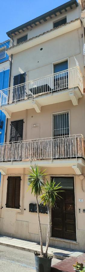 Da Ale - In Centro A San Benedetto Apartamento San Benedetto del Tronto Exterior foto